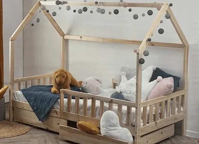 Lit cabane surélevé avec garde-corps et échelle sécurisée pour enfants 6-12 ans