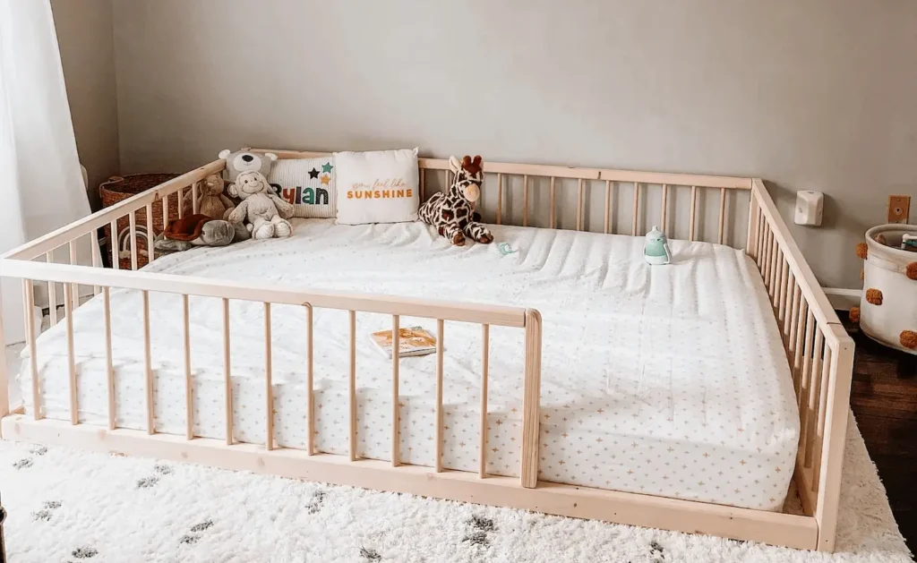 comment transformer un lit à barreau en lit montessori